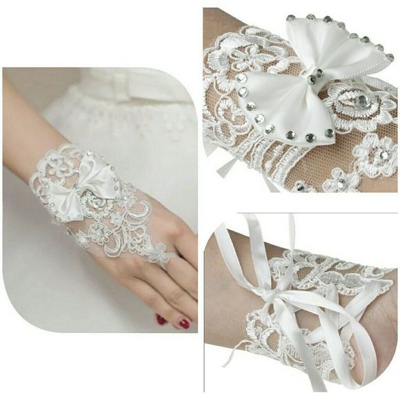 Hollow Band Fingerless Bride Gloves Lace Crystal W - Picture 1 of 4